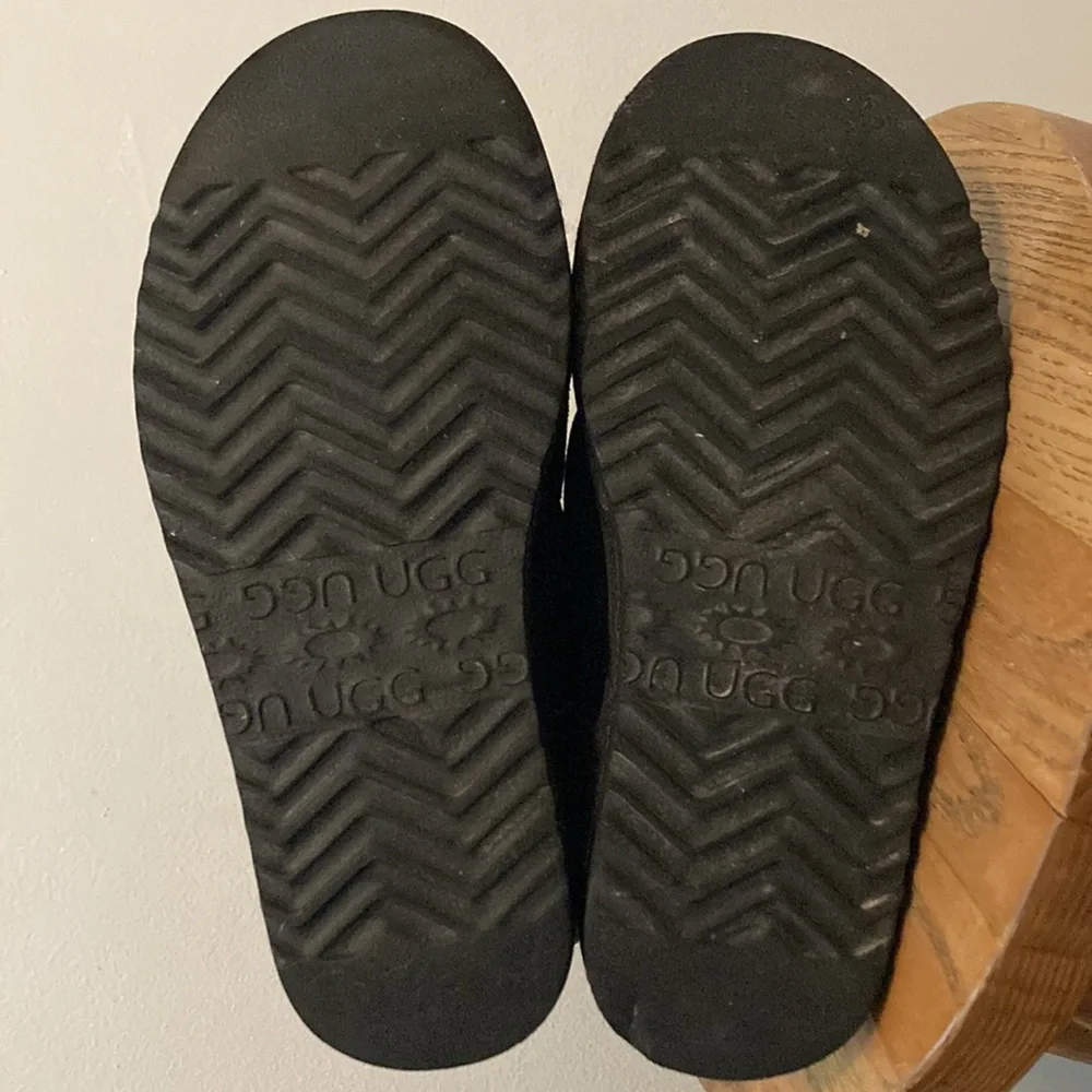 UGG Classic Tall II Black Size 6